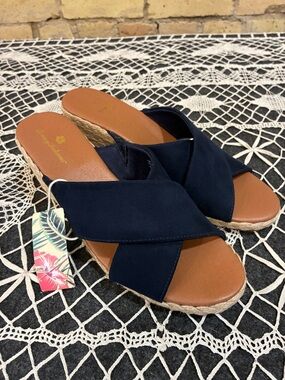 Tommy Bahama Stacey Navy Crisscross Slide Wedge Comfort Sandals. NWT 10